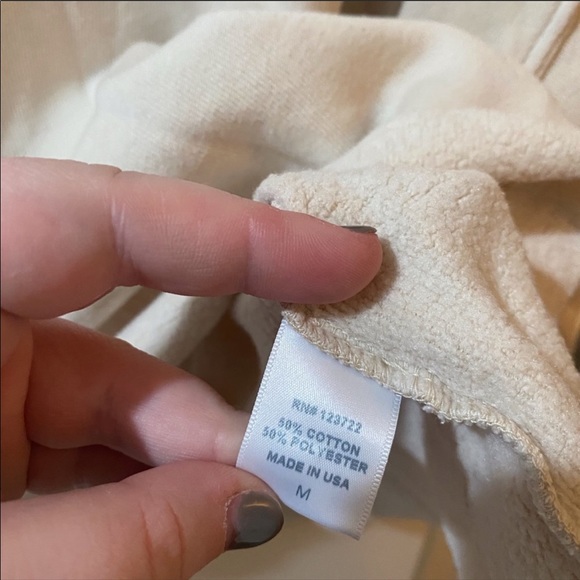 XIRENA cream Honour sweatshirt M - Picture 4 of 4